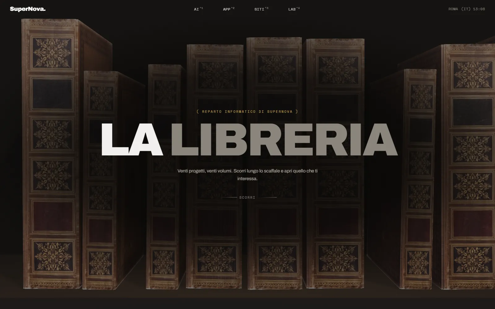La Libreria di SuperNova: volumi antichi su uno scaffale 3D e il titolo “La Libreria”